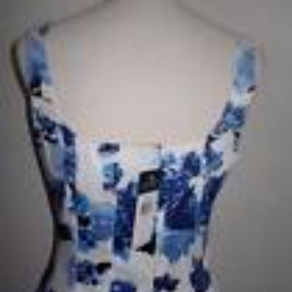LAUREN RALPH LAUREN MS SZ 4 BLUE & WHITE FLORAL PRINT FIT N FLARE FASHION DRESS - Picture 5 of 8